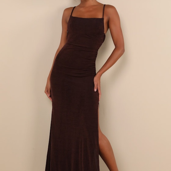 NWT Lulus Brown Backless Lace Ruched Maxi Dress - Size L - Picture 1 of 1